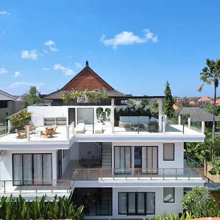 Sunset Rooftop Villa By Betterplace